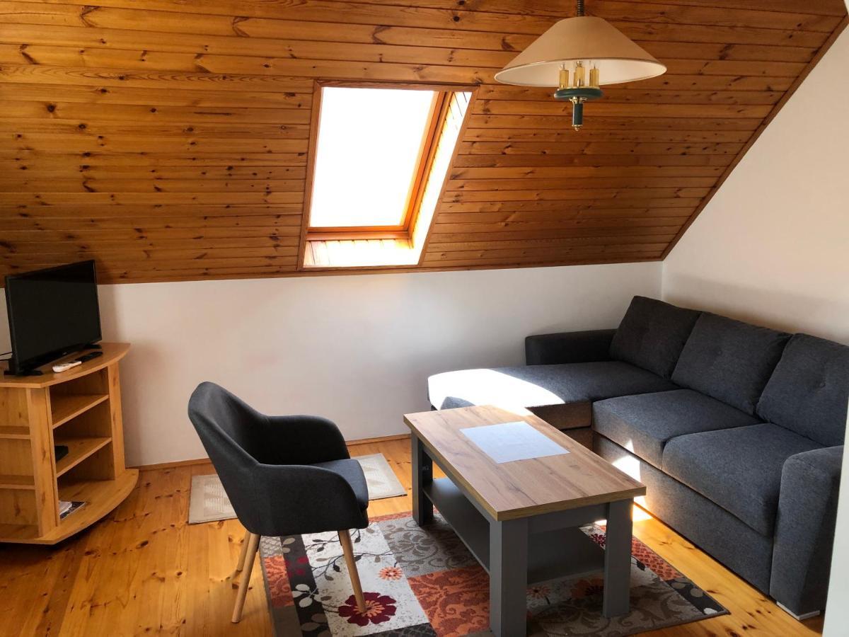 Pacsirta Apartman Lenti Esterno foto