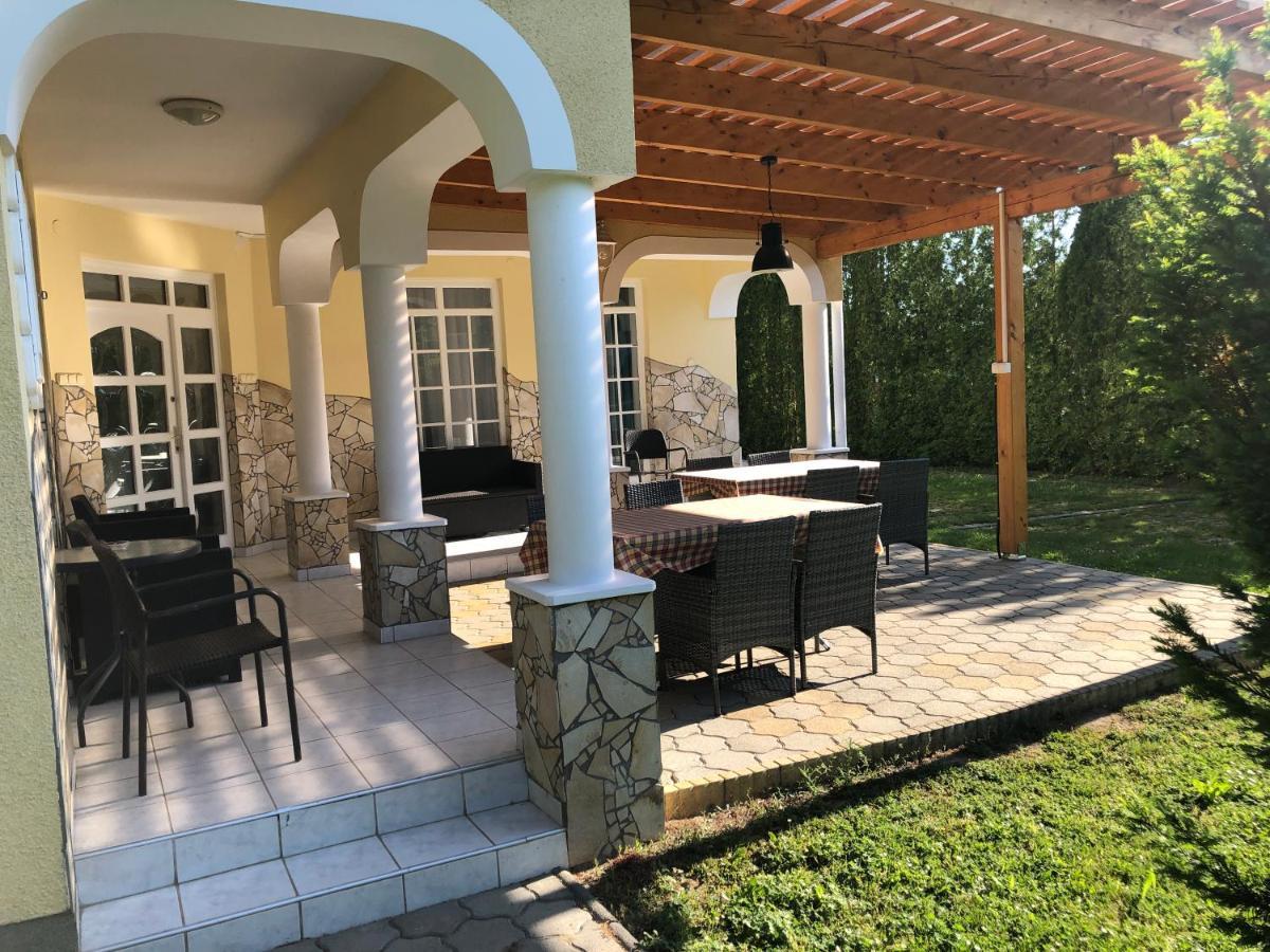 Pacsirta Apartman Lenti Esterno foto