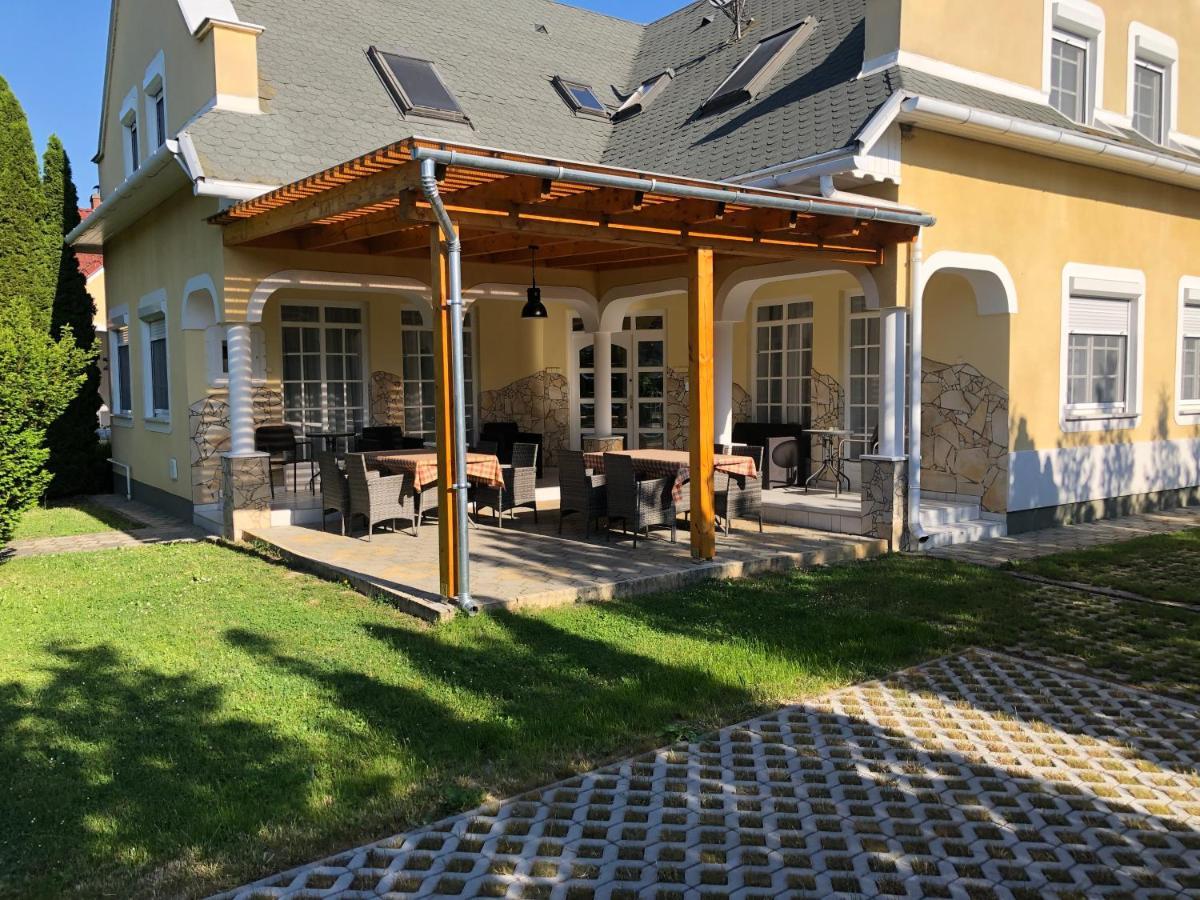 Pacsirta Apartman Lenti Esterno foto