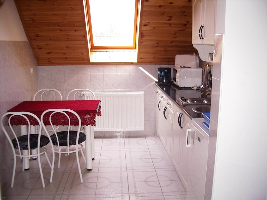 Pacsirta Apartman Lenti Esterno foto
